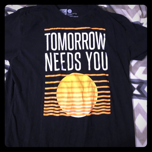 Tops - Twloha tomorrow needs you T-shirt